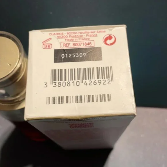 Clarins Double Serum Complete Age Control Concentrate 75 ml./ 2.5 oz. New in Box - Picture 3 of 10